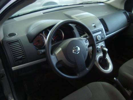 NISSAN Sentra 2.0 16V 4P, Foto 3