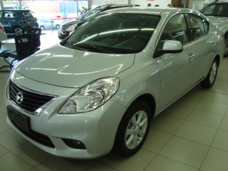 NISSAN Versa Sedan 1.6 16V 4P FLEX S, Foto 1