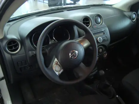 NISSAN Versa Sedan 1.6 16V 4P FLEX S, Foto 3