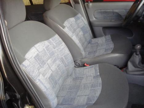 RENAULT Clio Sedan 1.0 16V 4P RT, Foto 2