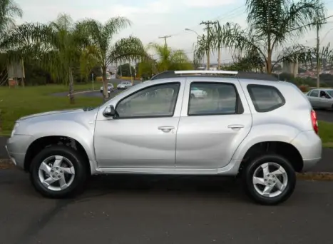 RENAULT Duster 1.6 16V 4P FLEX DYNAMIQUE, Foto 3