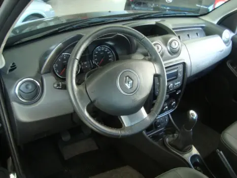 RENAULT Duster 1.6 16V 4P FLEX DYNAMIQUE, Foto 3