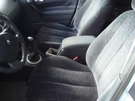 RENAULT Megane Sedan DYNAMIQUE 1.6 16V, Foto 3