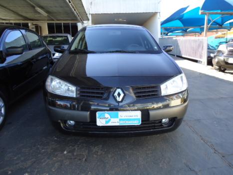 RENAULT Megane Sedan 2.0 16V 4P DYNAMIQUE, Foto 1