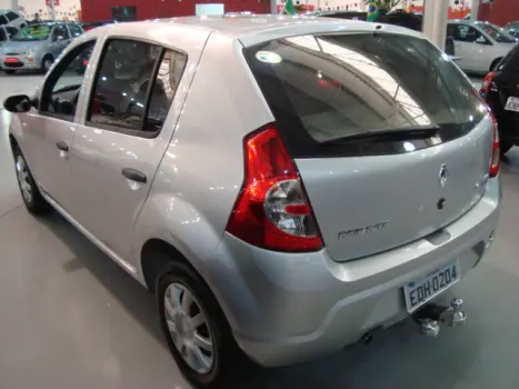 RENAULT Sandero 1.0 16V 4P FLEX AUTHENTIQUE, Foto 2