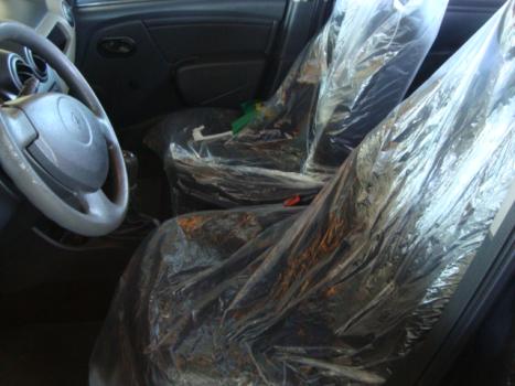 RENAULT Sandero 1.0 16V 4P HI-FLEX EXPRESSION , Foto 2