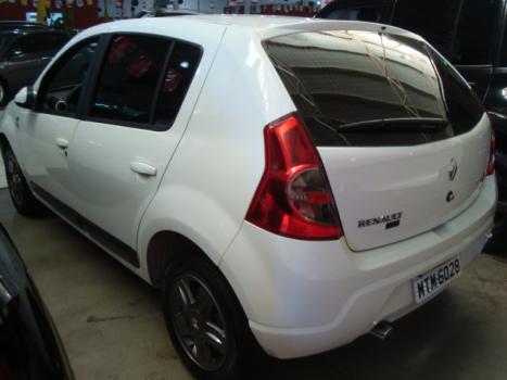 RENAULT Sandero 1.6 4P VIBE, Foto 2