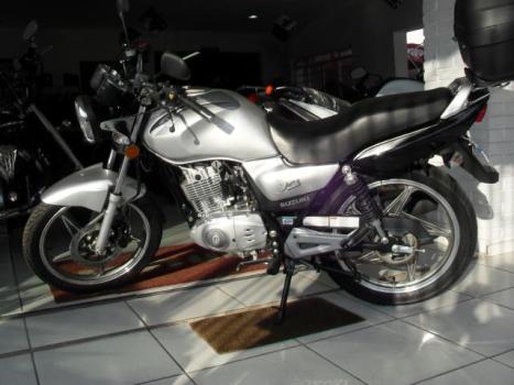 SUZUKI Yes 125 EN, Foto 2