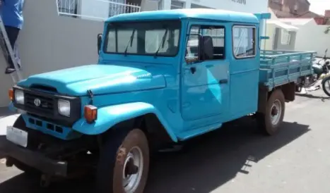 TOYOTA Bandeirante 3.7 4X4 DIESEL CABINE DUPLA, Foto 1