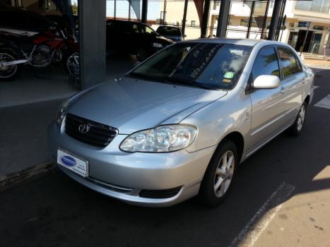 TOYOTA Corolla 1.8 16V 4P XLI, Foto 2