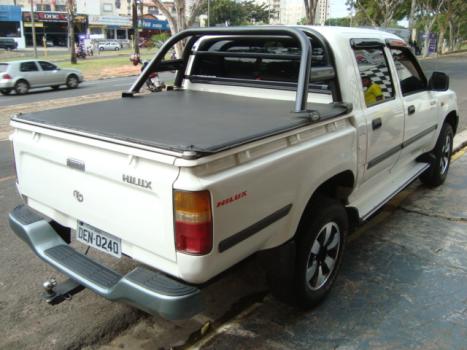 TOYOTA Hilux Caminhonete 3.0 4P SRV DIESEL CABINE DUPLA, Foto 2