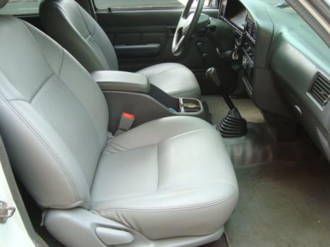 TOYOTA Hilux Caminhonete 3.0 4P SRV DIESEL CABINE DUPLA, Foto 3