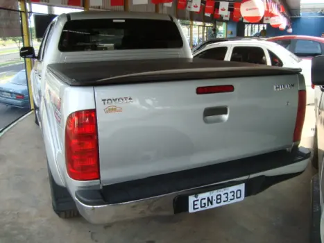 TOYOTA Hilux Caminhonete 3.0 4P 4X4 SRV TURBO DIESEL CABINE DUPLA, Foto 4