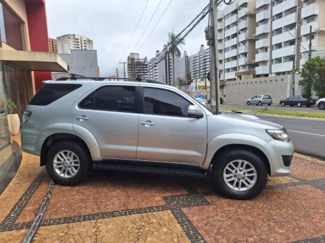 TOYOTA Hilux SW4 3.0 16V 4P SRV 4X4 TURBO DIESEL AUTOM�TICO, Foto 6