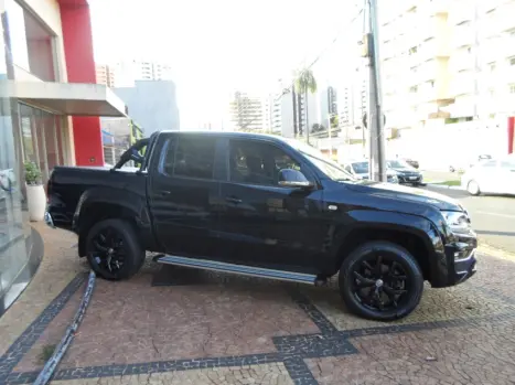 VOLKSWAGEN Amarok 3.0 V6 CABINE DUPLA 4X4 HIGHLINE TURBO INTERCOOLER AUTOM�TICO, Foto 6