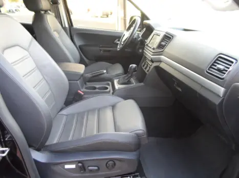 VOLKSWAGEN Amarok 3.0 V6 CABINE DUPLA 4X4 HIGHLINE TURBO INTERCOOLER AUTOM�TICO, Foto 13