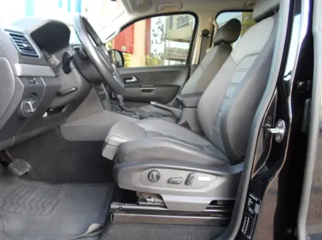 VOLKSWAGEN Amarok 3.0 V6 CABINE DUPLA 4X4 HIGHLINE TURBO INTERCOOLER AUTOM�TICO, Foto 14