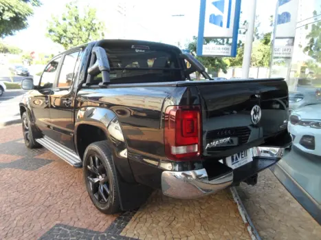 VOLKSWAGEN Amarok 3.0 V6 CABINE DUPLA 4X4 HIGHLINE TURBO INTERCOOLER AUTOM�TICO, Foto 16