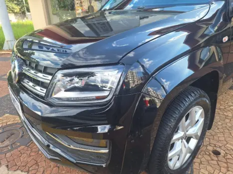 VOLKSWAGEN Amarok 3.0 V6 CABINE DUPLA 4X4 HIGHLINE TURBO INTERCOOLER AUTOM�TICO, Foto 8