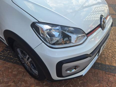 VOLKSWAGEN Cross UP 1.0 12V 4P TSI FLEX, Foto 8