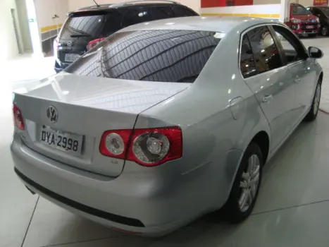 VOLKSWAGEN Jetta 2.5 20V 4P 150CV AUTOM�TICO, Foto 2