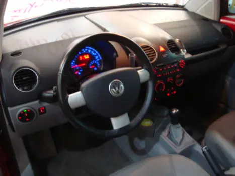 VOLKSWAGEN New Beetle 2.0 MI AUTOM�TICO, Foto 3