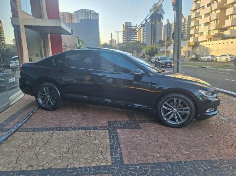 VOLKSWAGEN Passat , Foto 18