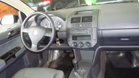 VOLKSWAGEN Polo Hatch 1.6 4P FLEX, Foto 4