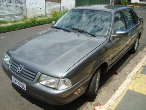 VOLKSWAGEN Santana 1.8 4P, Foto 1