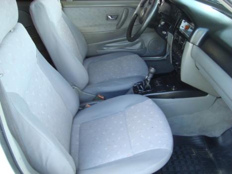 VOLKSWAGEN Santana 1.8 4P, Foto 2