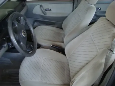 VOLKSWAGEN Santana 2.0 MI 4P CONFORTLINE, Foto 2