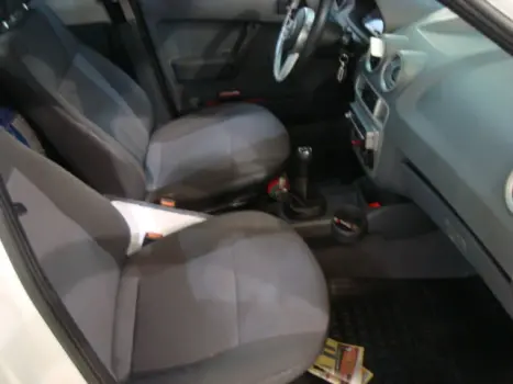 VOLKSWAGEN Saveiro 1.6 G4 FLEX, Foto 3