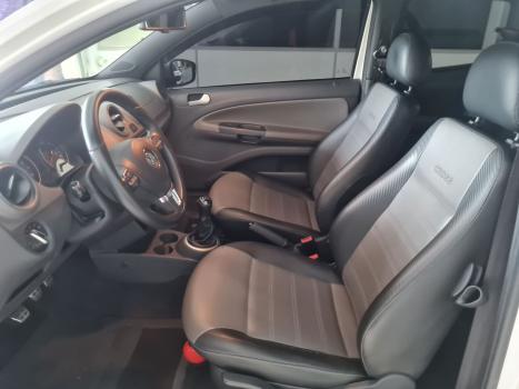 VOLKSWAGEN Saveiro 1.6 G6 CABINE DUPLA CROSS FLEX, Foto 4