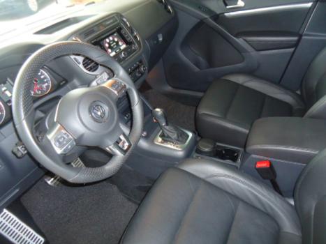 VOLKSWAGEN Tiguan 2.0 16V 4P FSI TURBO, Foto 4