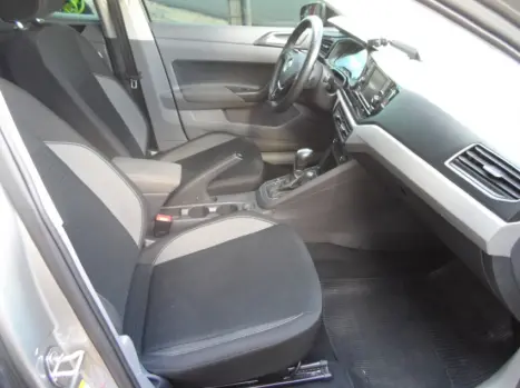 VOLKSWAGEN Virtus 1.0 4P 200 TSI FLEX COMFORTLINE AUTOM�TICO, Foto 13