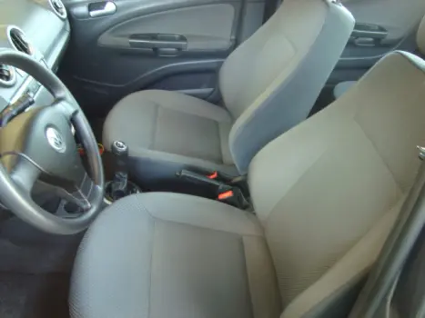 VOLKSWAGEN Voyage 1.6 4P TREND FLEX, Foto 2