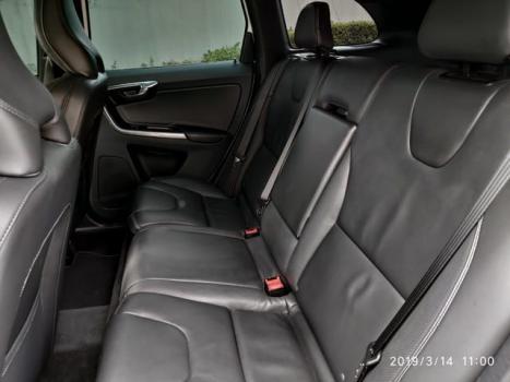 VOLVO XC60 2.0 4P T6 R DESIGN TURBO AUTOM�TICO, Foto 9