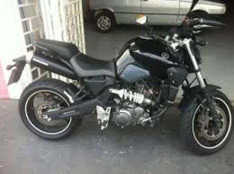 YAMAHA MT-03 660 , Foto 3