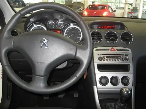 PEUGEOT 308 1.6 16V 4P FLEX ACTIVE, Foto 4