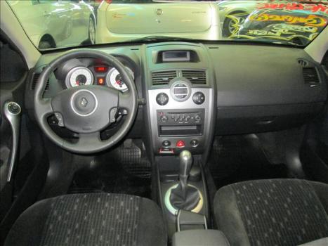 RENAULT Megane Grand Tour 1.6 16V 4P FLEX DYNAMIQUE, Foto 4